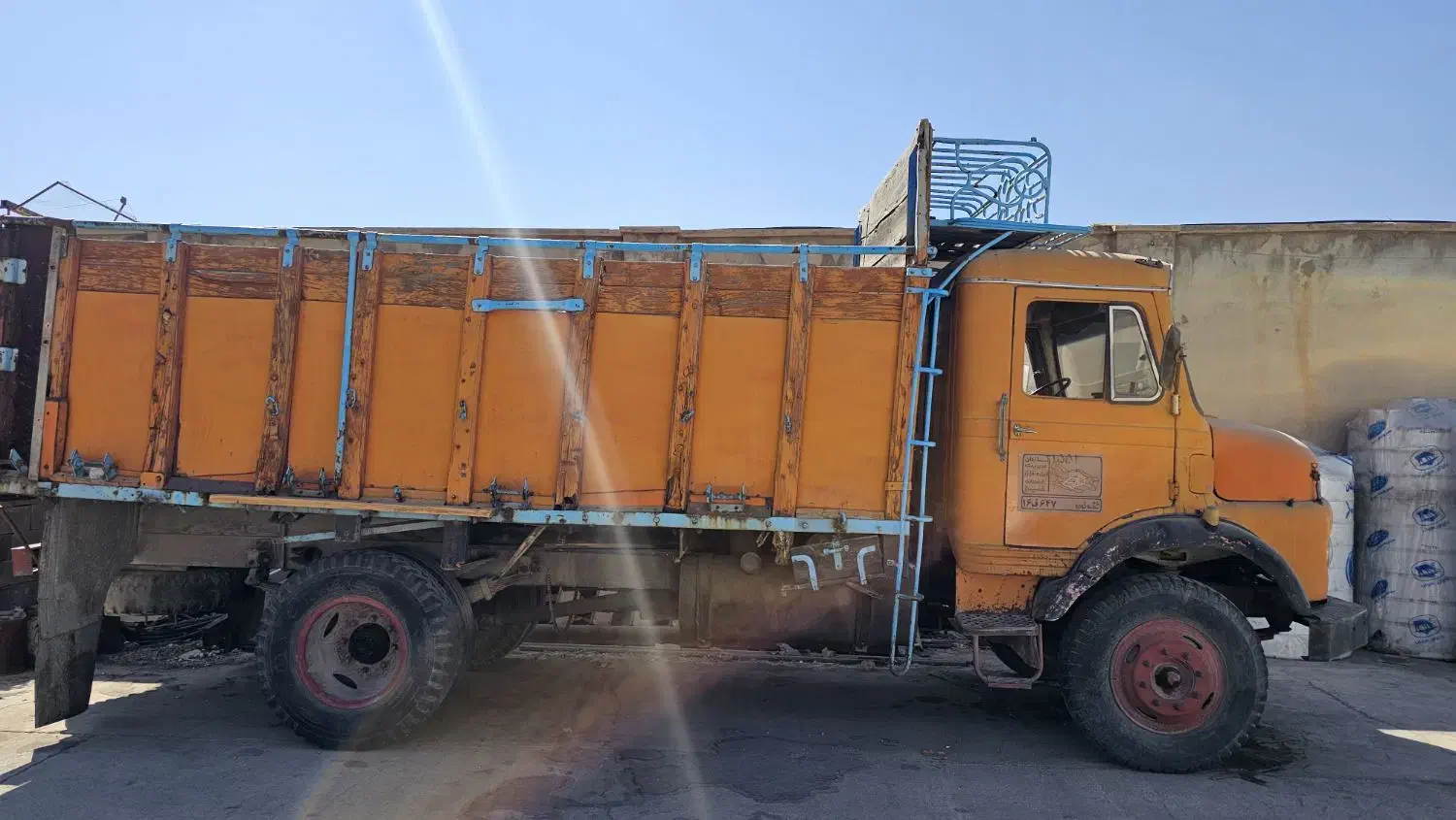 بنز ۹۱۱ باری مدل ۴۹|خودرو سنگین|شیراز, دشت چنار|دیوار