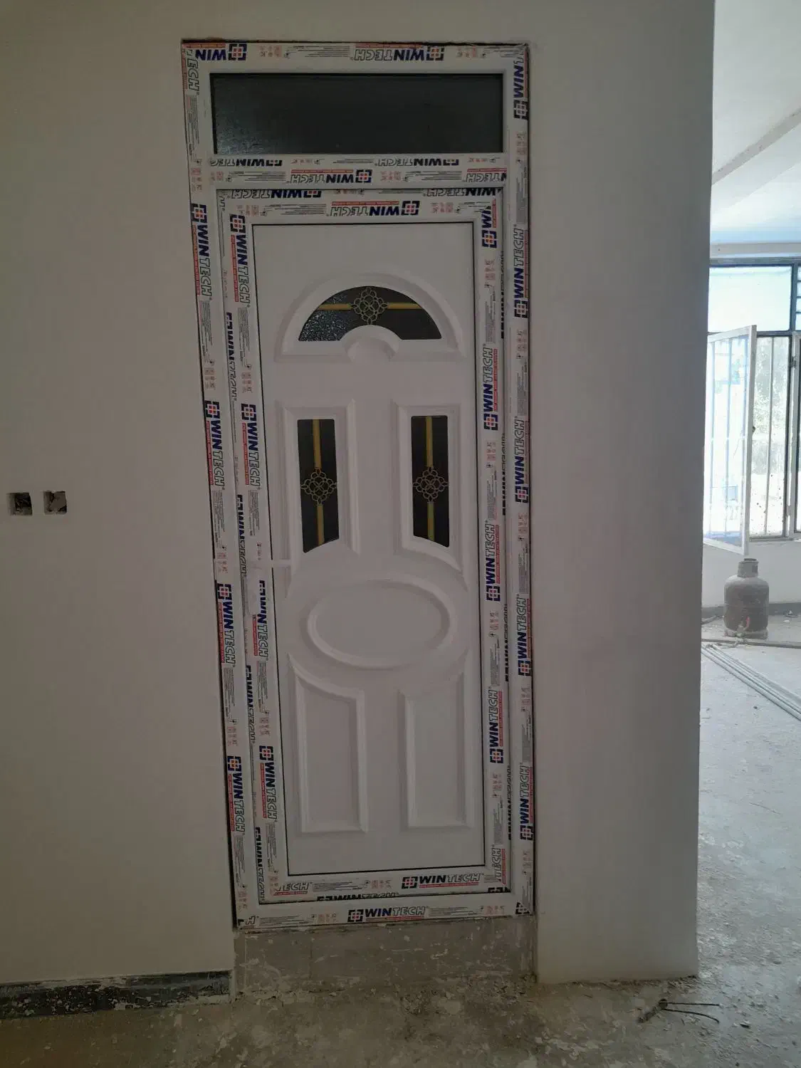 ساخت درب وپنجره دوجداره|خدمات پیشه و مهارت|گتوند, |دیوار