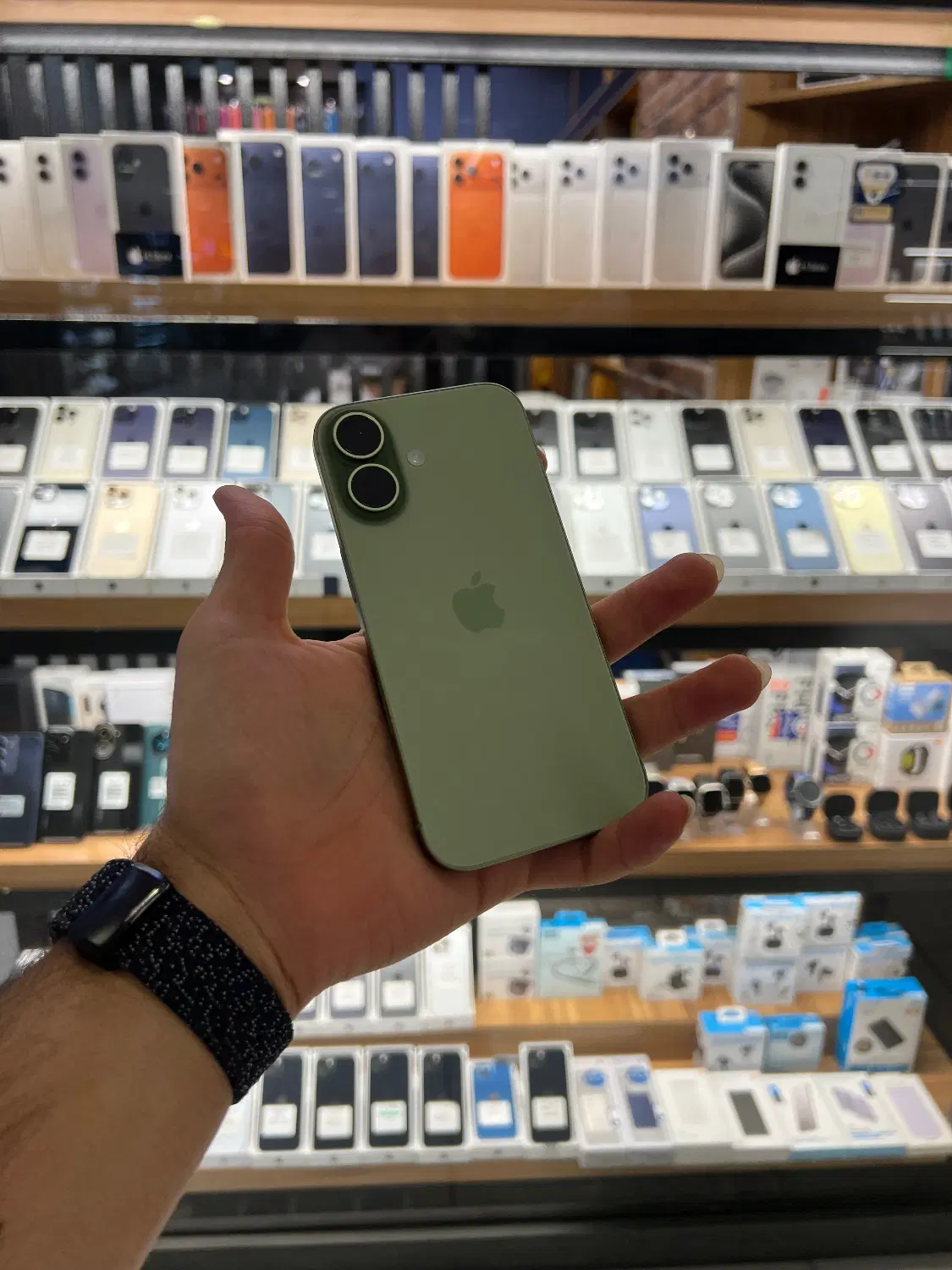 iPhone 17 normal / 256 / CHA|موبایل|تهران, شیخ هادی|دیوار