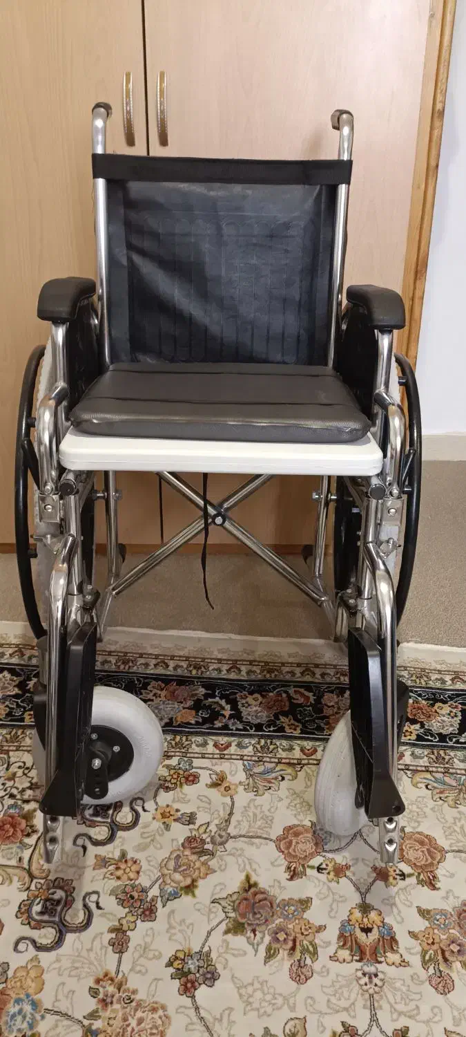 فروش ویلچر|آرایشی، بهداشتی، درمانی|رشت, دروازه لاکان|دیوار