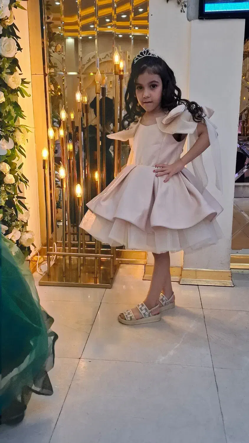 لباس عروس کرمی دخترونه2میلیون|لباس|نسیمشهر, |دیوار