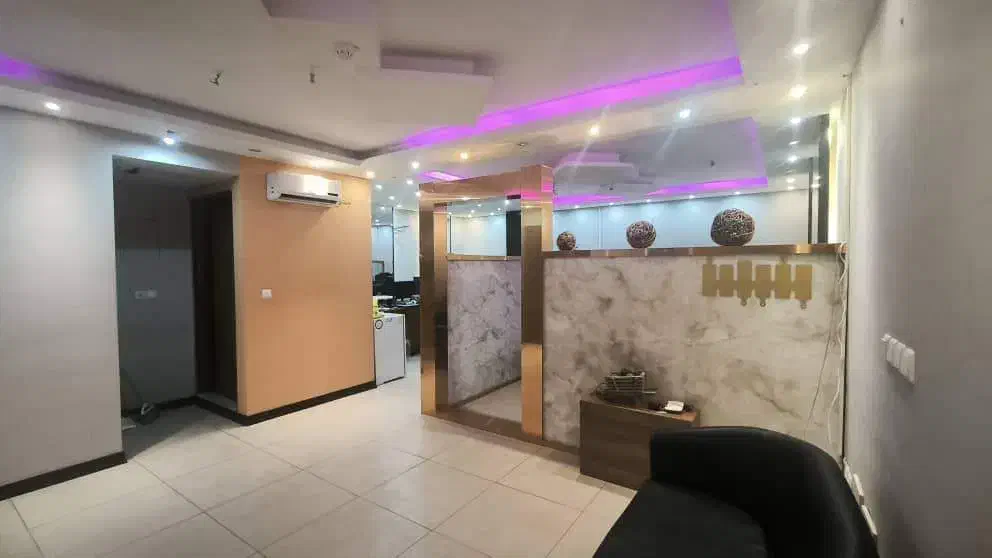 فروش و تهاتر دفترکار در چهارباغ خواجو|فروش دفتر کار، اتاق اداری، مطب|اصفهان, خواجو|دیوار