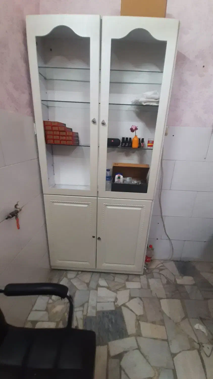 فروش لوازم ارایشگاه - واگذاری|آرایشگاه و سالنهای زیبایی|محمدشهر, محمدشهر|دیوار