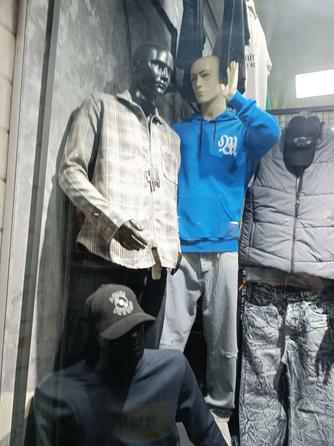 مانکن|فروشگاه و مغازه|باقرشهر, |دیوار