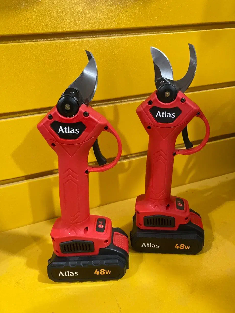 قیچی شارژی اطلس 48ولت|ماشین‌آلات صنعتی|شهرکرد, |دیوار