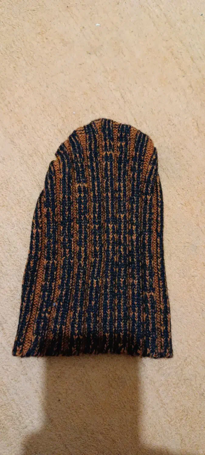 کلاه|لباس|شهرکرد, |دیوار