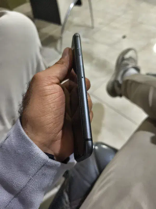 iphone 8 64G|موبایل|اندیشه, شهرک مریم|دیوار