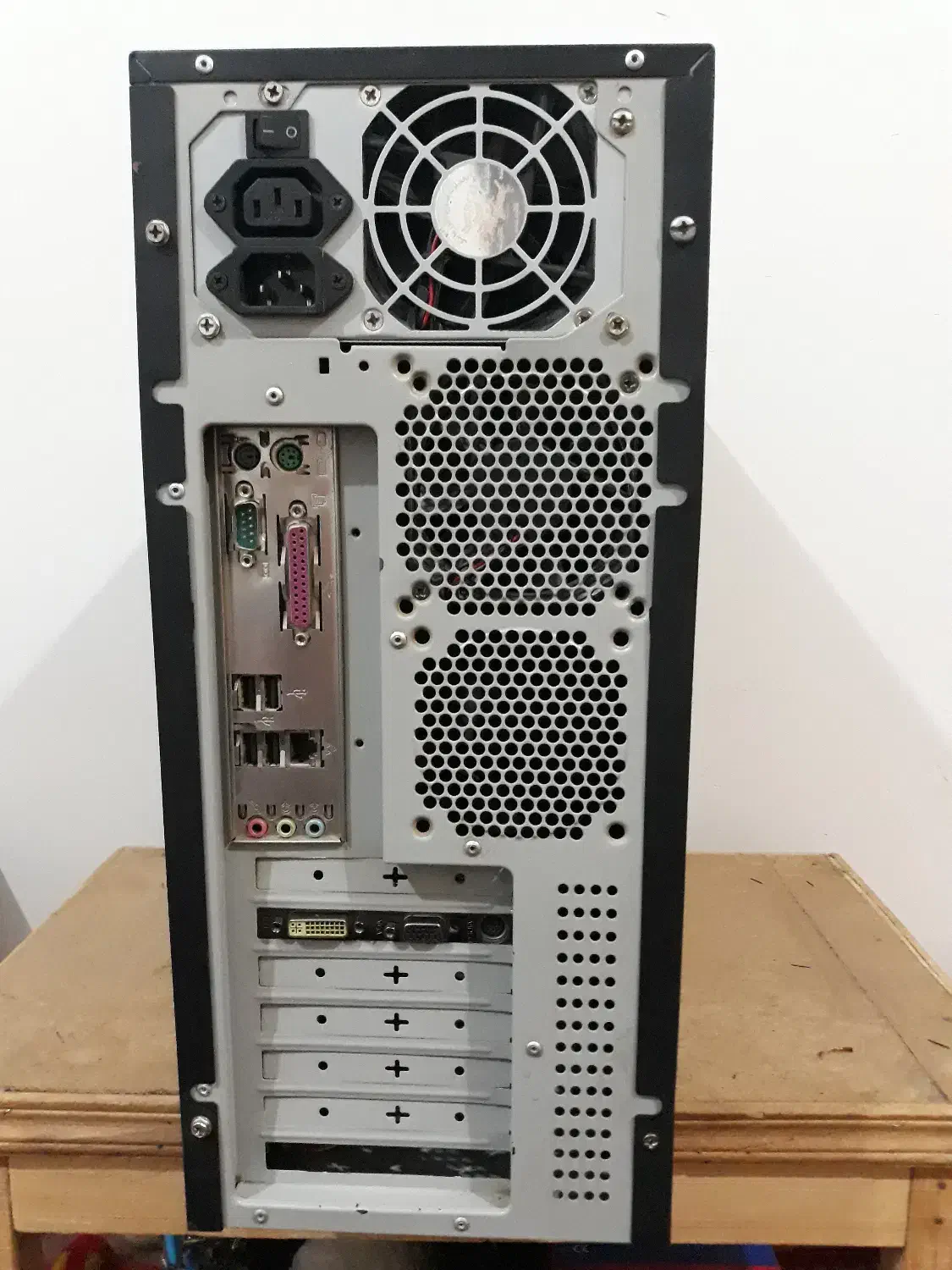 فروش کیس کامپیوتر|رایانه رومیزی|فارسان, |دیوار