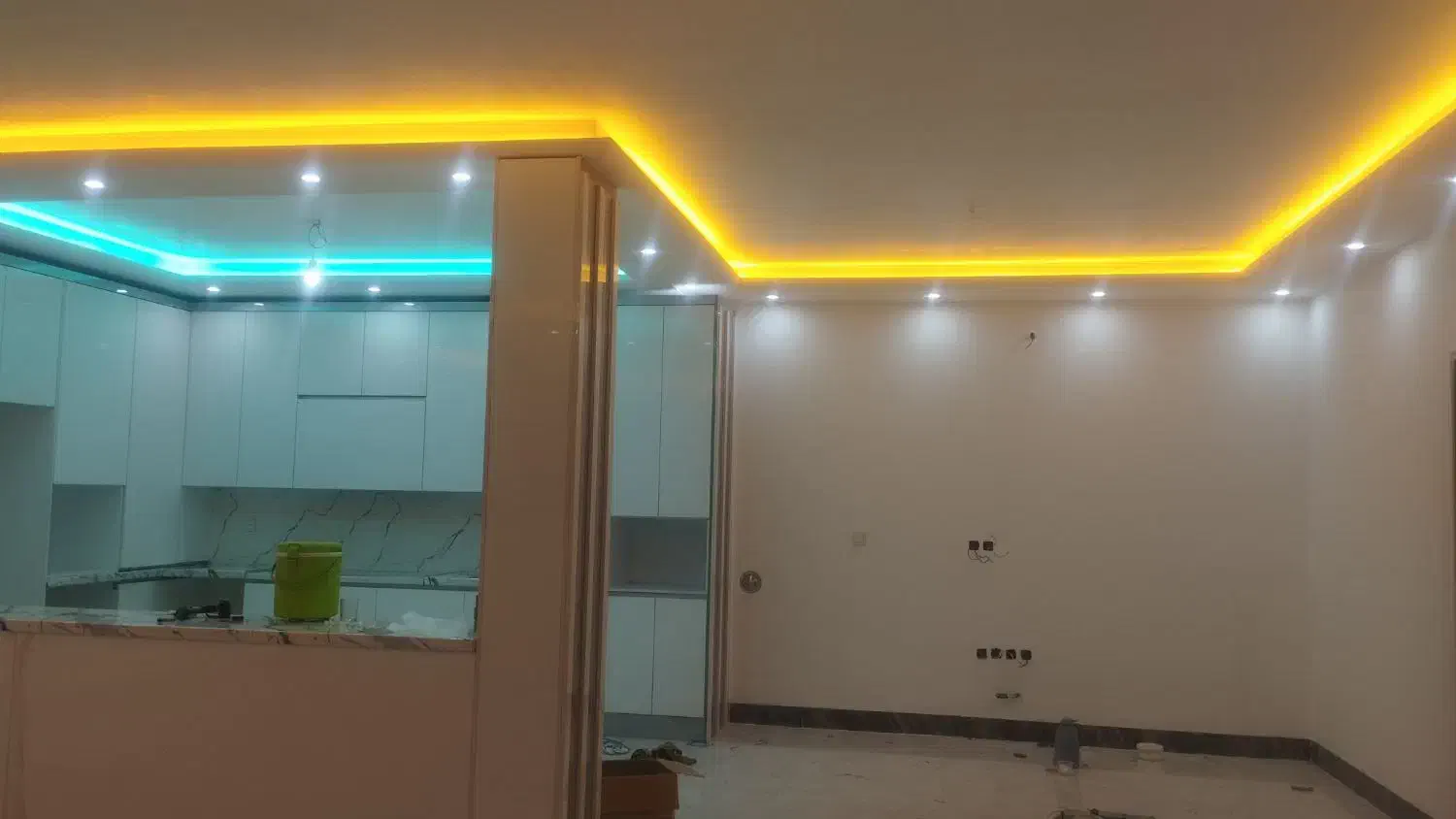 نقاش و برق کار حرفهای|خدمات پیشه و مهارت|دامغان, |دیوار