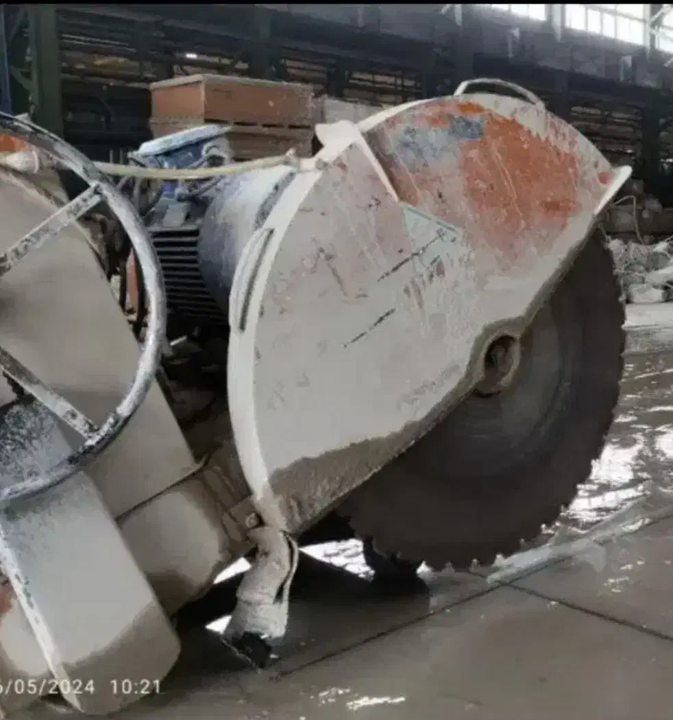 کاتر و تخریب و باز سازی ساختمان|خدمات پیشه و مهارت|خمینی‌شهر, |دیوار