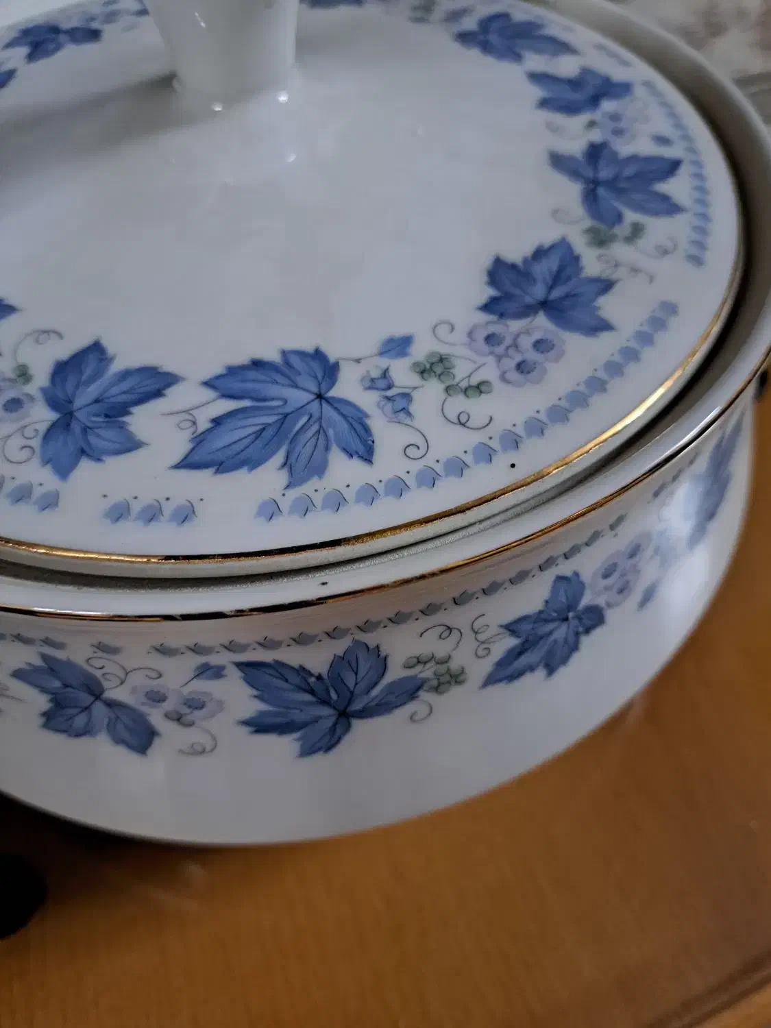 چینی|ظروف سرو و پذیرایی|شاهینشهر, مخابرات (شهید بهشتی)|دیوار