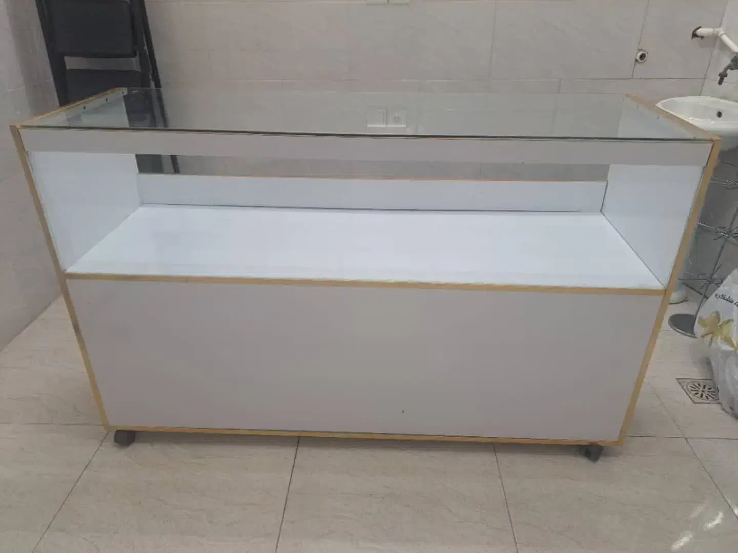 لوازم لباس فروشی|فروشگاه و مغازه|قنوات, |دیوار