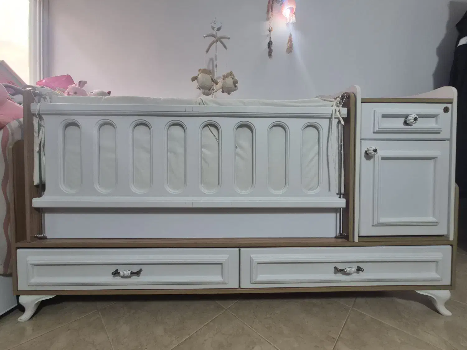 تخت دو منظوره نوزاد و نوجوان|تخت و سرویس خواب|ایزدشهر, |دیوار