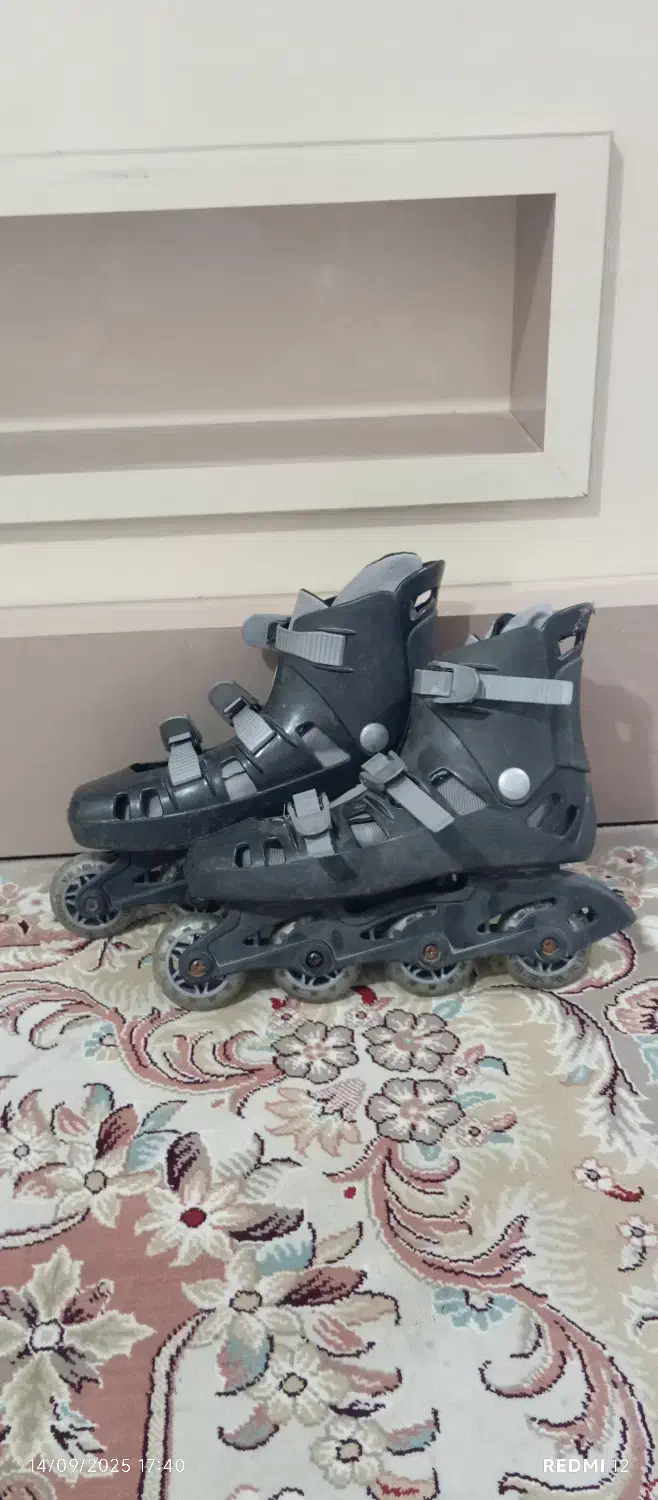 کفش اسکیت|اسباب‌بازی بچه|کاشمر, |دیوار