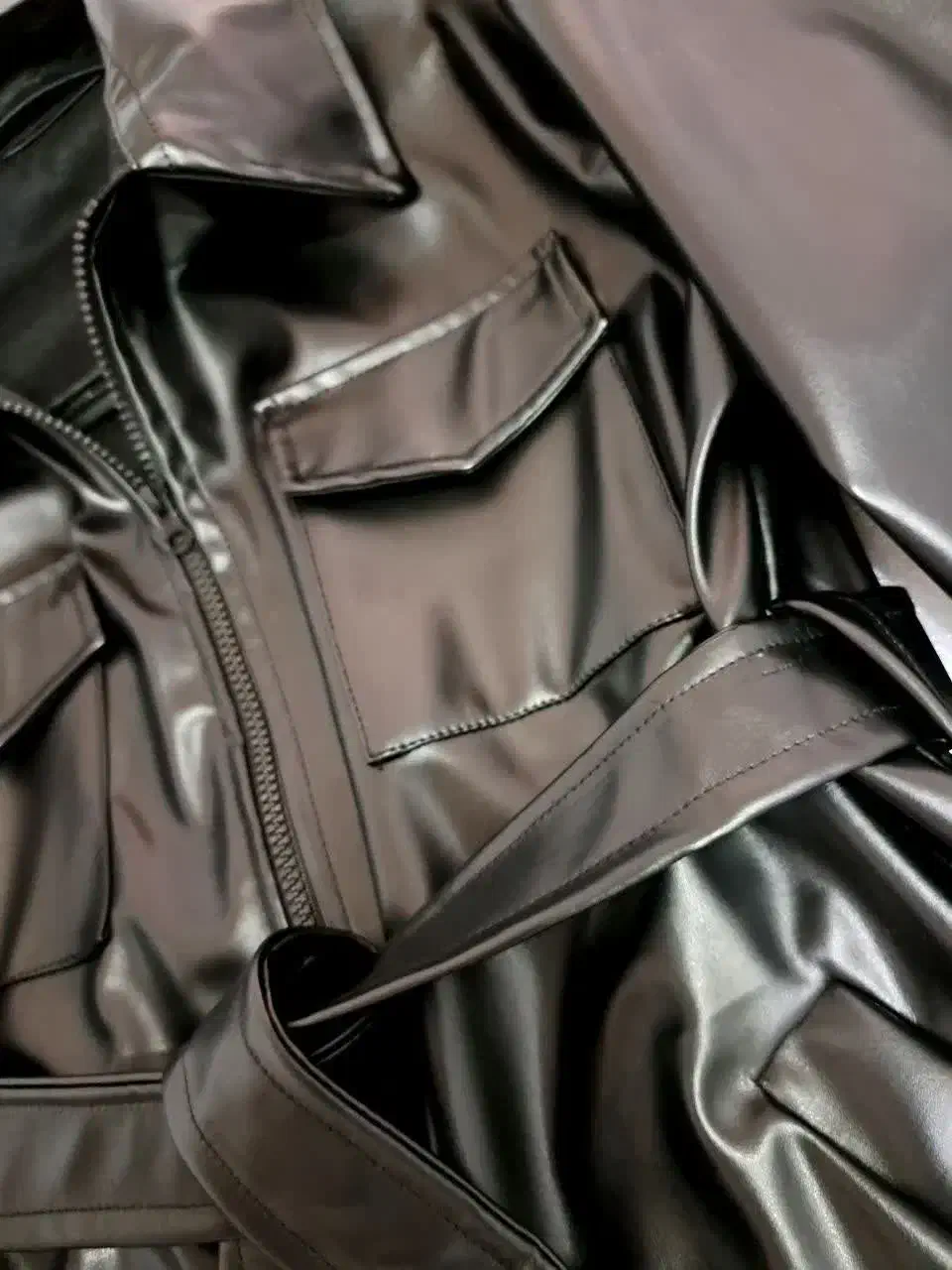 مانتو چرم مشکی|لباس|آباده, |دیوار