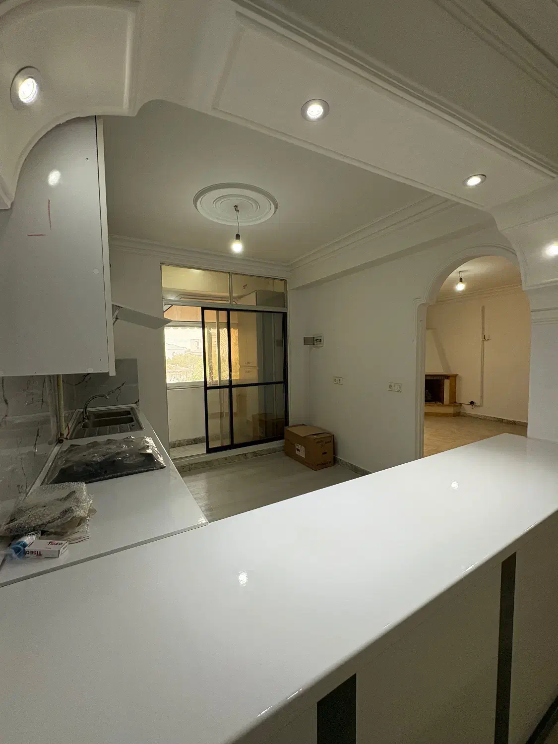 فروش آپارتمان ۹۳ متری  میدان انزلی|فروش آپارتمان|بندر انزلی, شهرداری|دیوار