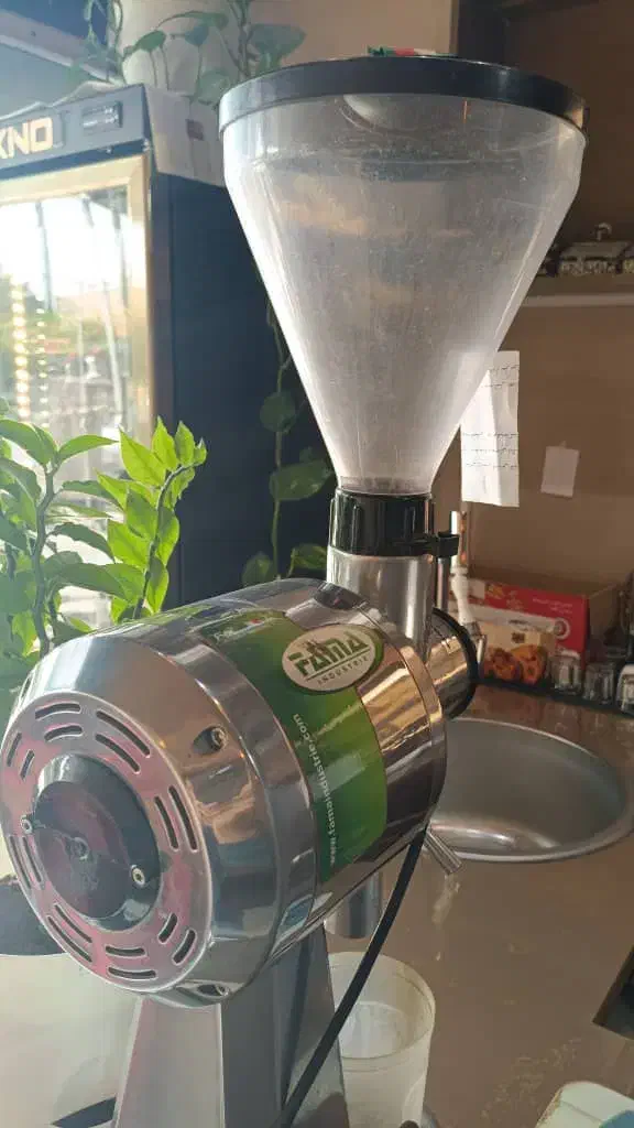 آسیاب (قهوه) فاما ، در حد نو ، تخفیف پای معامله|کافی‌شاپ و رستوران|بندر امام خمینی, |دیوار