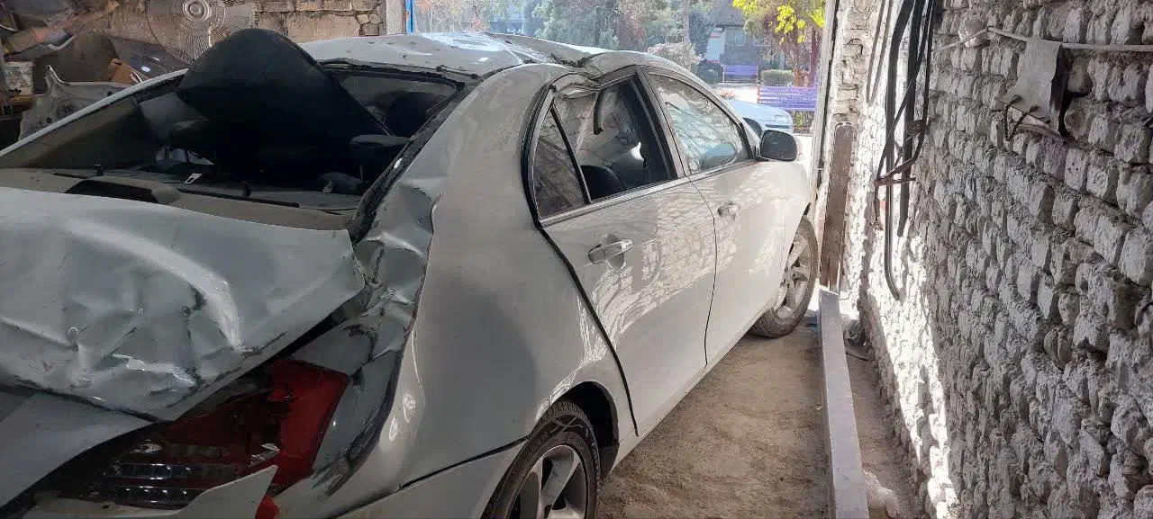 جیلی امگرند 2013 دنده ای سفید تصادفی|خودرو سواری و وانت|مشهد, خاتم الانبیا|دیوار