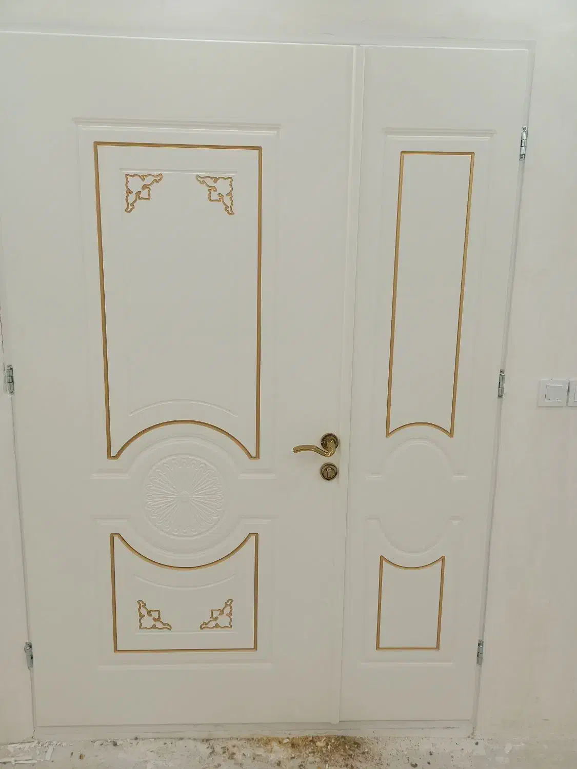 نصاب درب چوبی|خدمات پیشه و مهارت|ارومیه, |دیوار