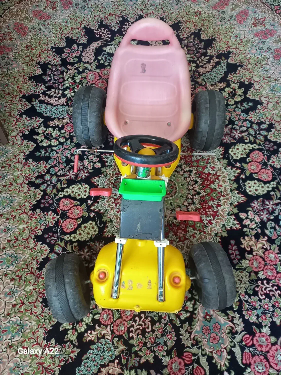 ماشین چهارچرخ فرمان دار|اسباب و اثاث بچه|اردبیل, |دیوار