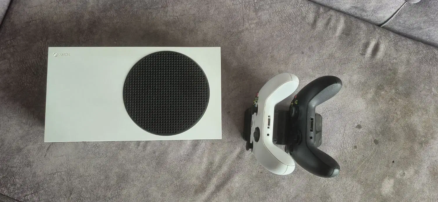 ایکس باکس سری اس با دو دسته و شارژر دسته|کنسول، بازی ویدئویی و آنلاین|اصفهان, الهیه|دیوار