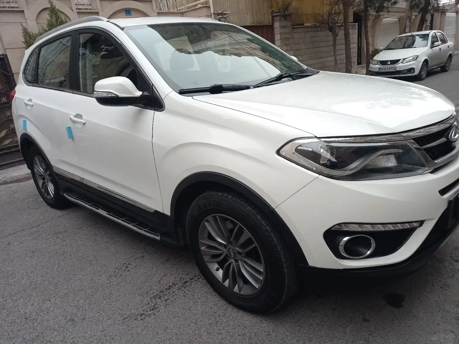 تیگو 5  فول  سفید ۹۶  بیرنگ  نو|خودرو سواری و وانت|اندیشه, اندیشه فاز ۱|دیوار