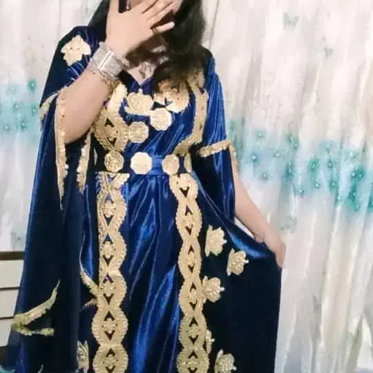 قاجاری،عثمانی،سنتی،درباری|لباس|شیراز, لب آب|دیوار