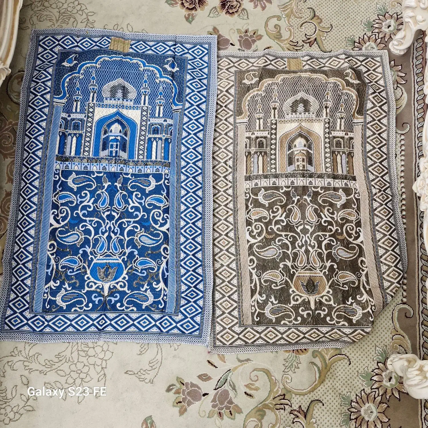 دو عدد سجاده کیفی|زیورآلات و اکسسوری|قم, شاه سید علی|دیوار