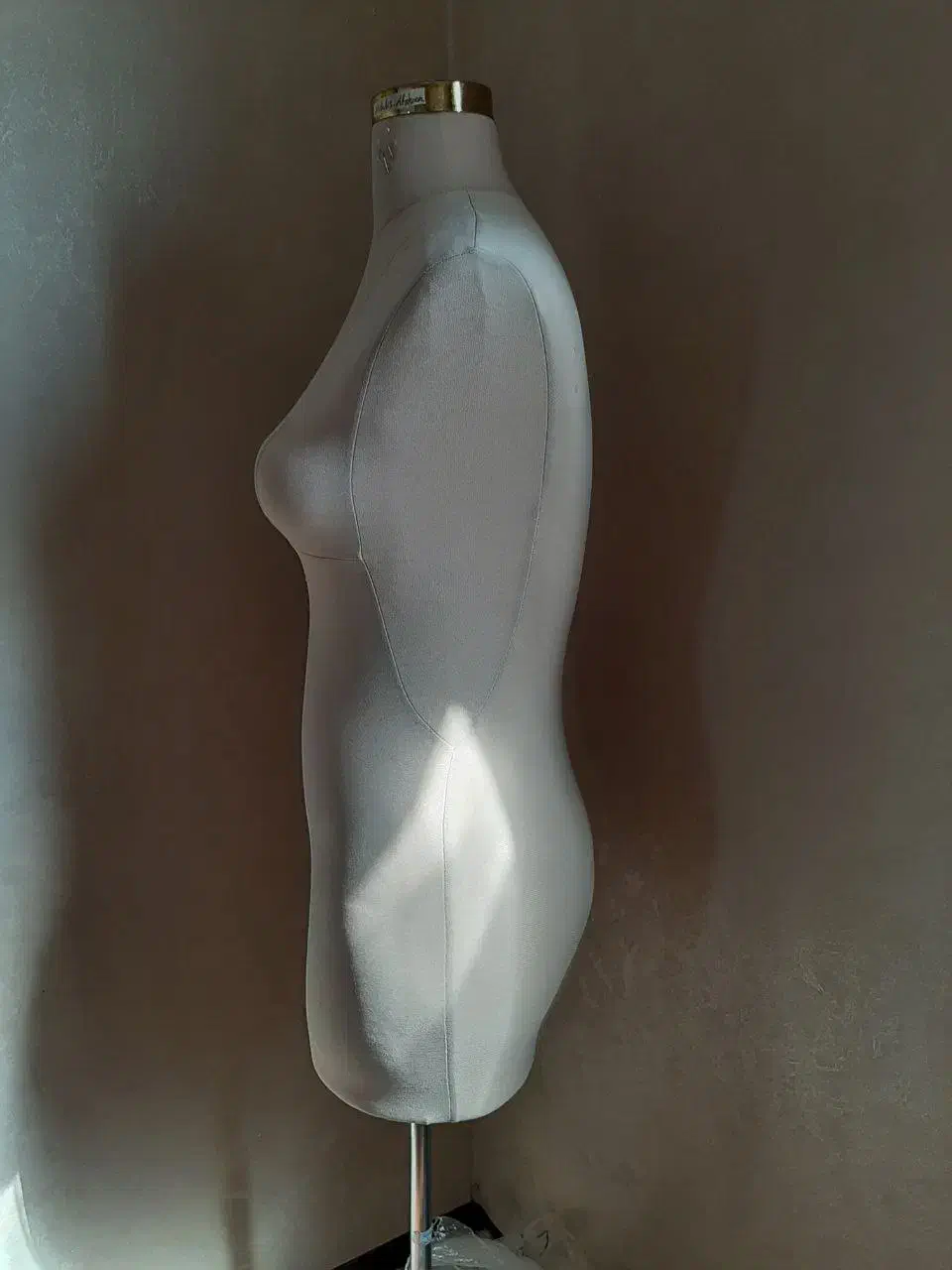 مانکن سوزن خور، سایز ۴۴|لوازم خیاطی و بافتنی|پردیس, فاز ۱۱|دیوار