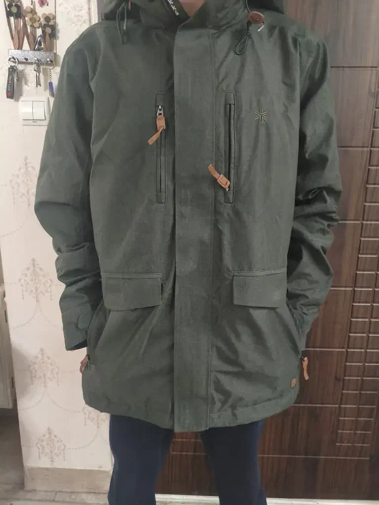 کاپشن|لباس|تهران, وصفنارد|دیوار