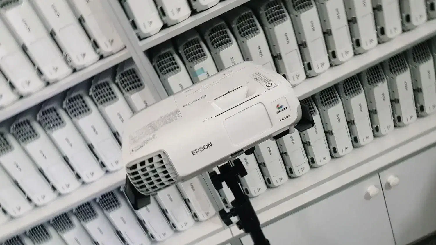 ویدیو پروژکتور hdmi ویژه مدرسه|تلویزیون و پروژکتور|رفسنجان, |دیوار
