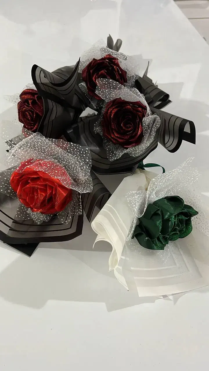 دسته گل|گل مصنوعی|کشکسرای, |دیوار