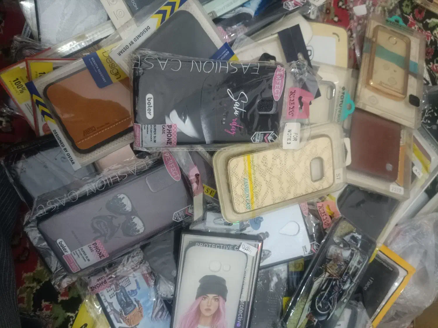 تعداد قاب گوشی|لوازم جانبی موبایل و تبلت|قم, علی آباد سعدگان|دیوار