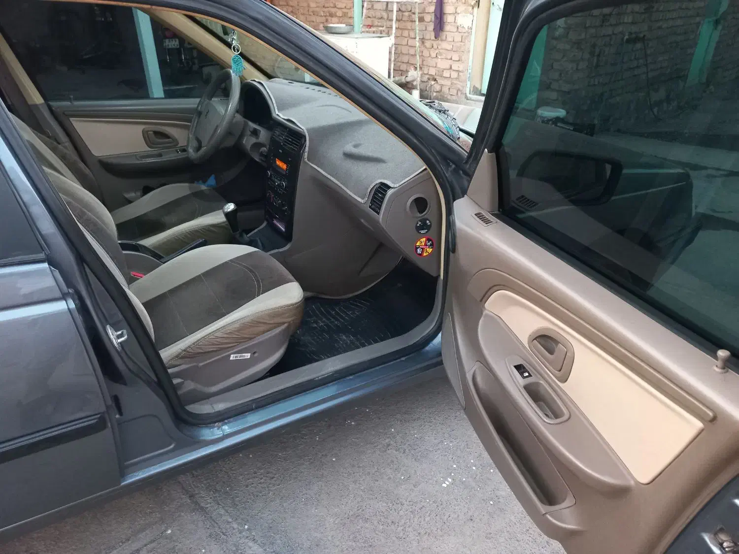 پژو ۴۰۵ دوگانه مدل ۹۷ رومشگان|خودرو سواری و وانت|کوهدشت, |دیوار