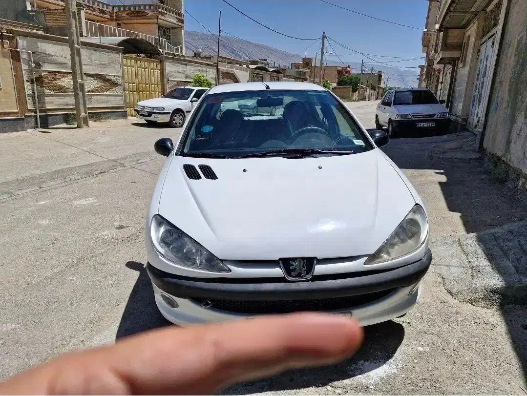 پژو ۲۰۶ مدل ۹۰|خودرو سواری و وانت|شیراز, امام حسین|دیوار