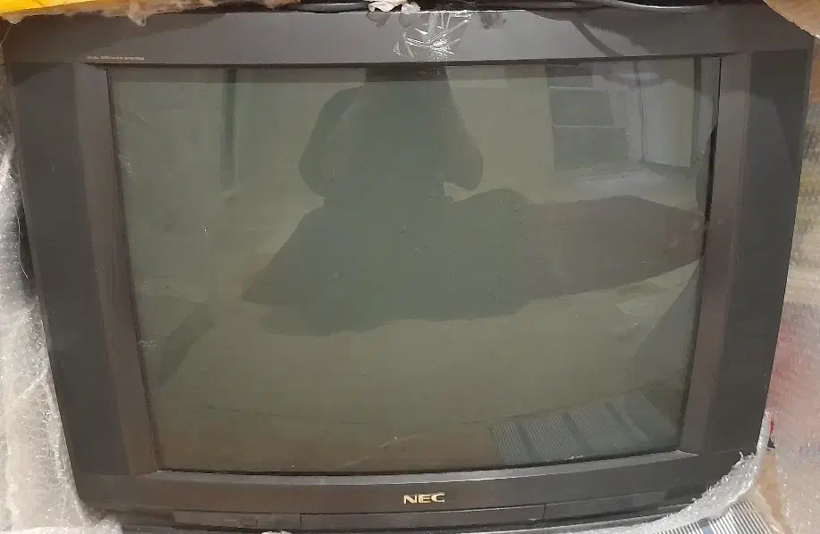 تلویزیون قدیمی|تلویزیون و پروژکتور|ملارد, |دیوار