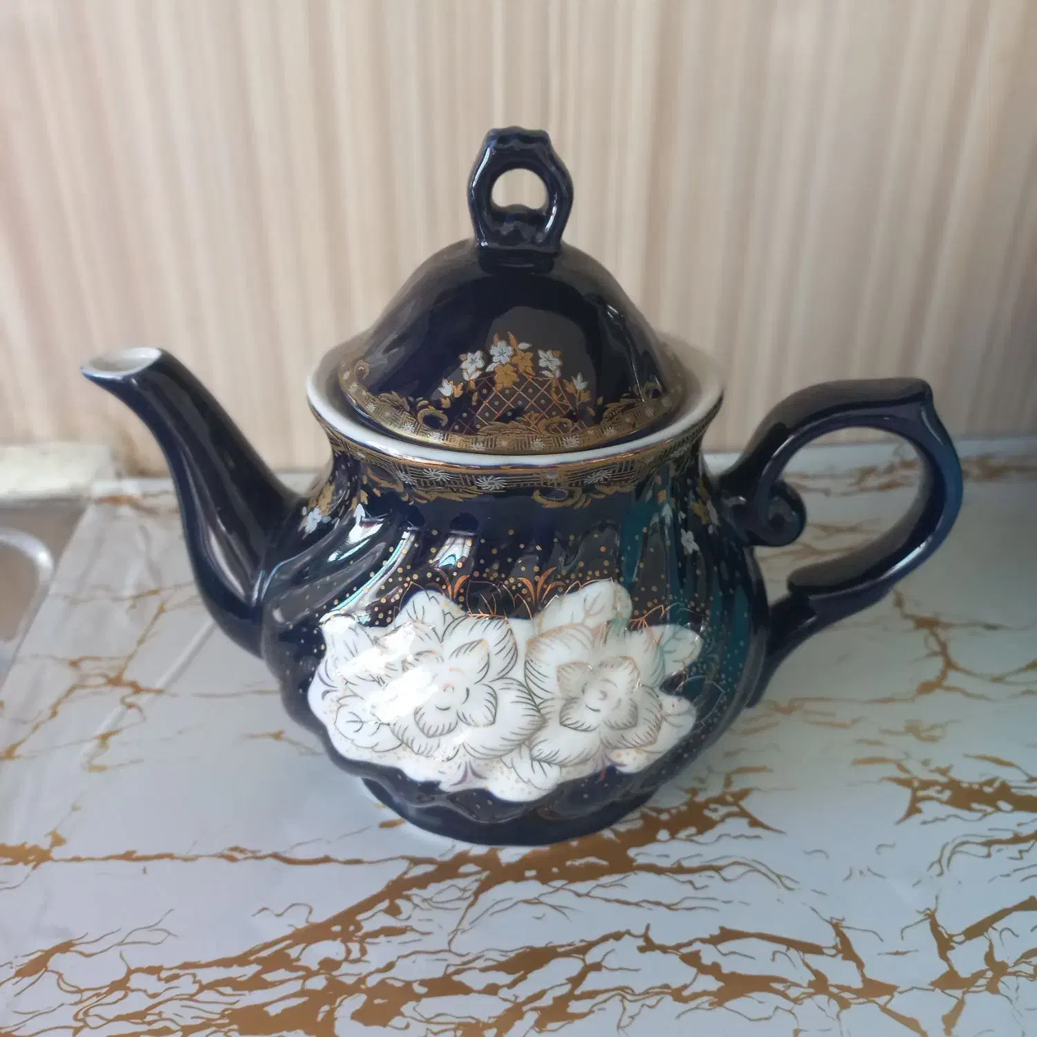 قوری چینی|قوری، کتری، قهوهساز دستی|بیرجند, |دیوار