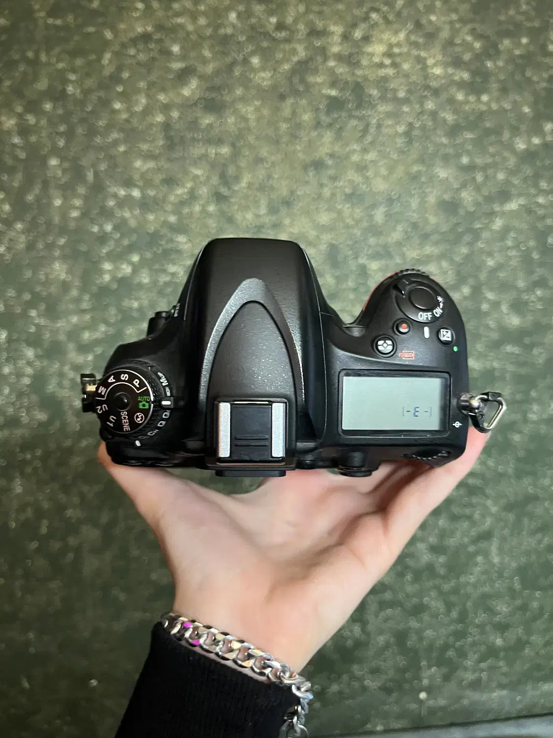 دوربین نیکون d610 بدنه|دوربین عکاسی و فیلم‌برداری|کرج, گلشهر|دیوار