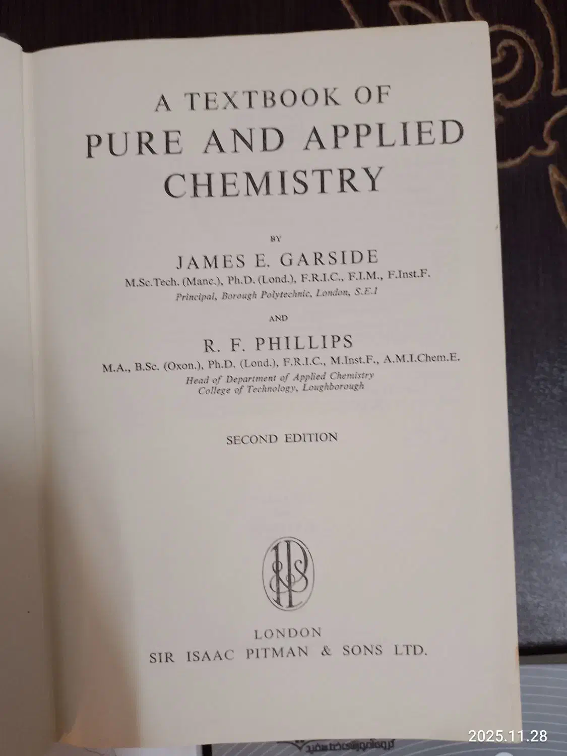 تعدادی کتاب تست علمی شیمی|کتاب و مجله آموزشی|ابریشم, |دیوار