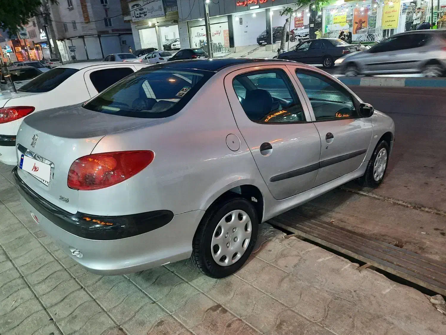 v8 مدل 86 صندوق دار 206|خودرو سواری و وانت|بوشهر, |دیوار