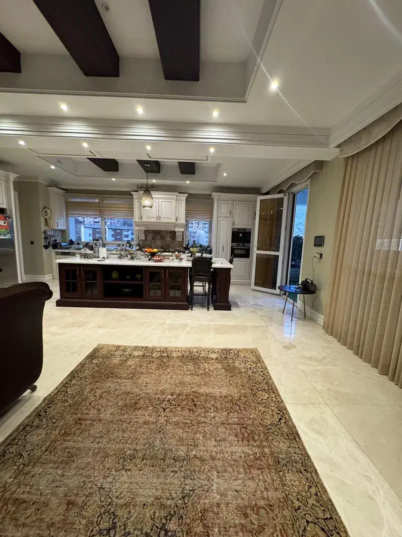 210 متر، گلسنگ،بر فراز ابرها|فروش آپارتمان|تهران, امام زاده قاسم (نیاوران)|دیوار