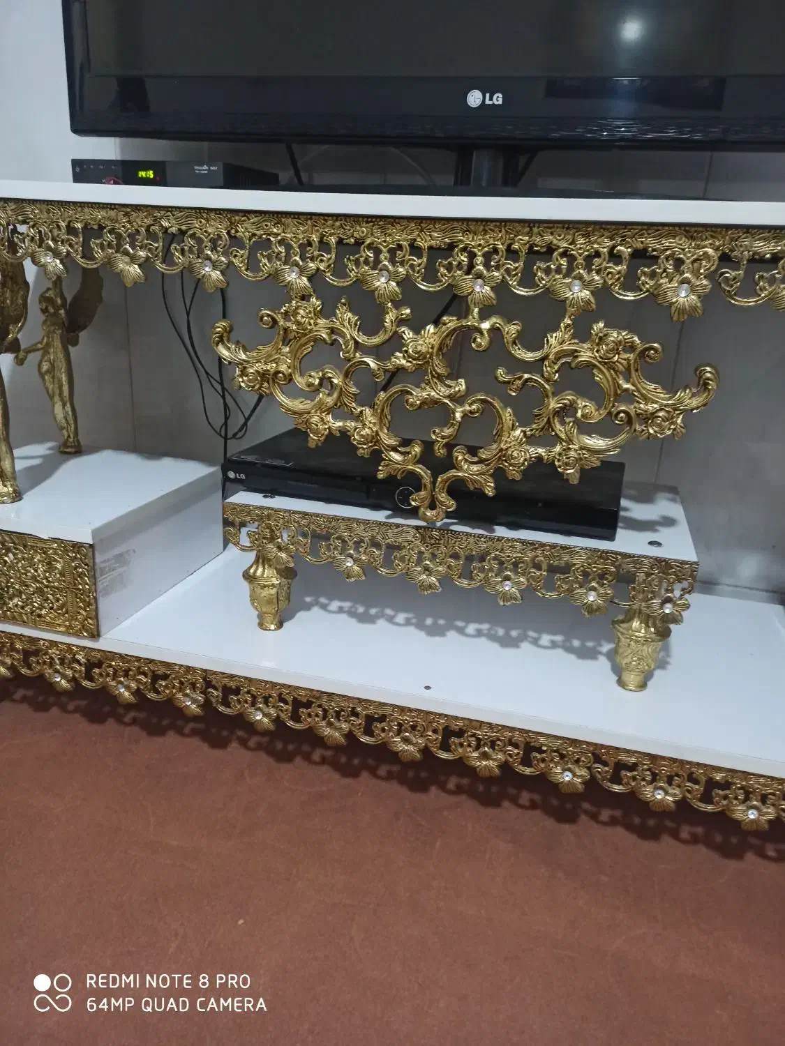 میز تلوزیون برنجی جدید|میز تلویزیون|مشهد, حضرت حجت|دیوار