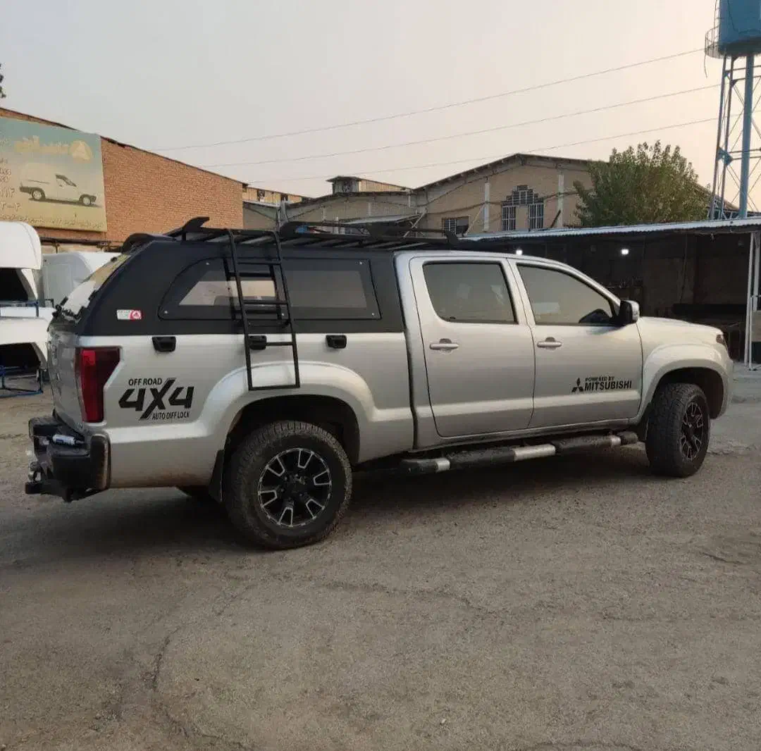 کابین هایلوکسKMC|قطعات یدکی و لوازم جانبی|شوش, |دیوار