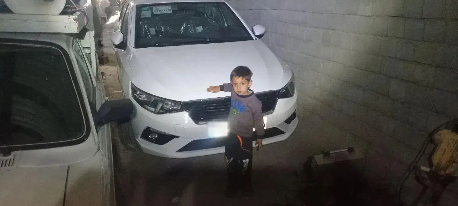 یک دستگاه خودروی سواری تاراصفرکیلومتر|خودرو سواری و وانت|هشترود, |دیوار