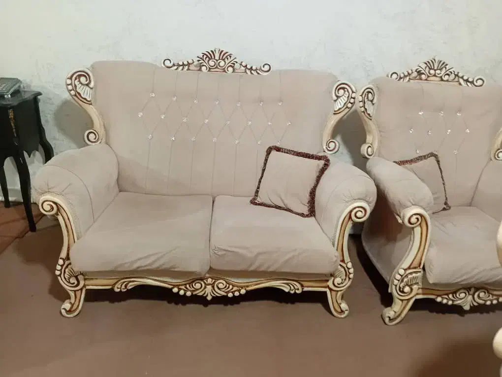 مبل ۹نفره سالم در حد نو میباشد|مبلمان خانگی و میز عسلی|تنکابن, |دیوار