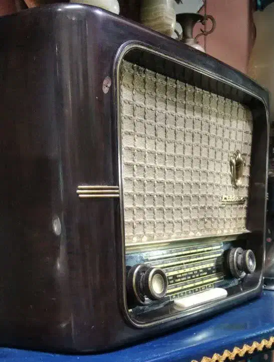 رادیو لامپی قدیمی|کلکسیون و سرگرمی|تهران, نیروی دریایی|دیوار