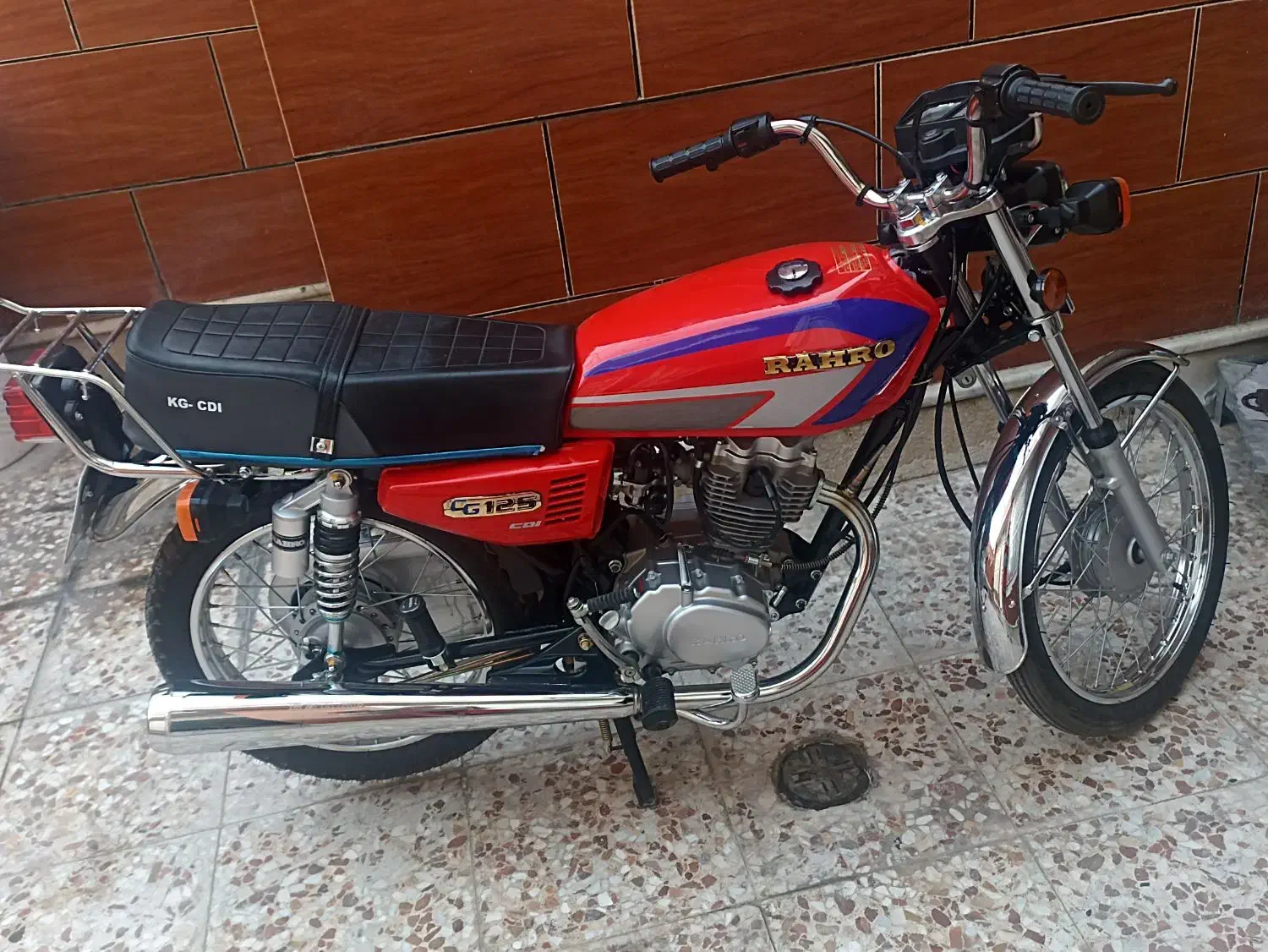 موتور رهرو ۱۴۰۴|موتورسیکلت|شیراز, بریجستون|دیوار