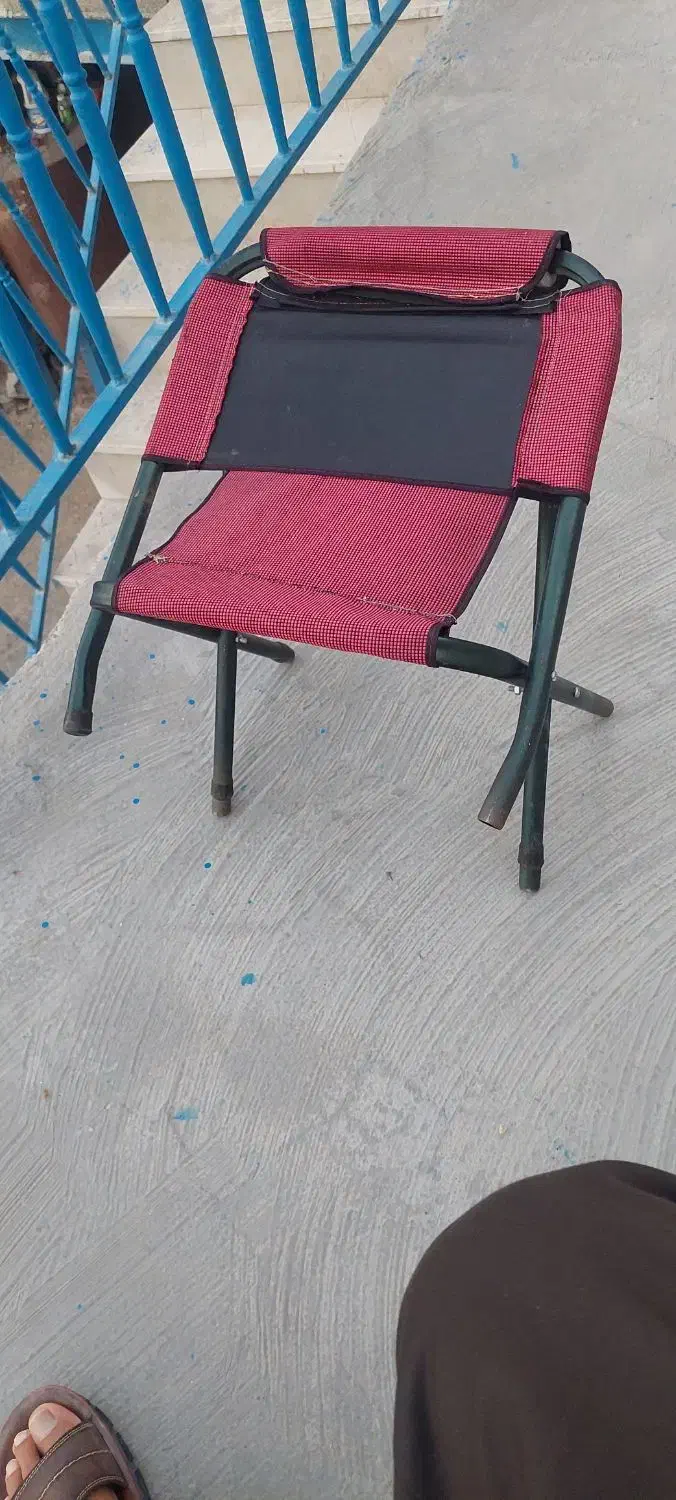 صندلی تاشو برزنتی|صندلی و نیمکت|جوانرود, |دیوار