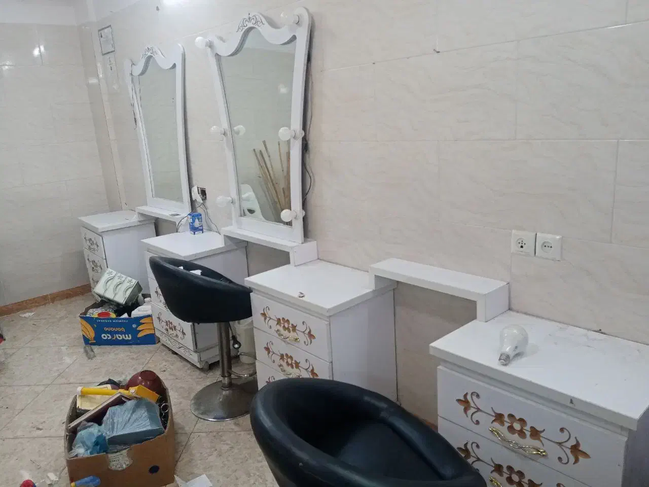 وسایل آرایشگاه|آرایشگاه و سالنهای زیبایی|کومله, |دیوار