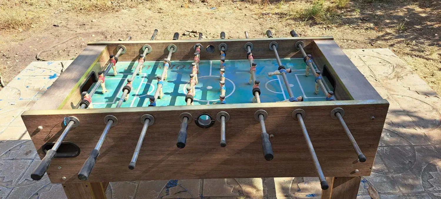 فوتبال دستی پایه دار ام دی اف کاملا سالم|ورزش‌های توپی|رامجین, |دیوار